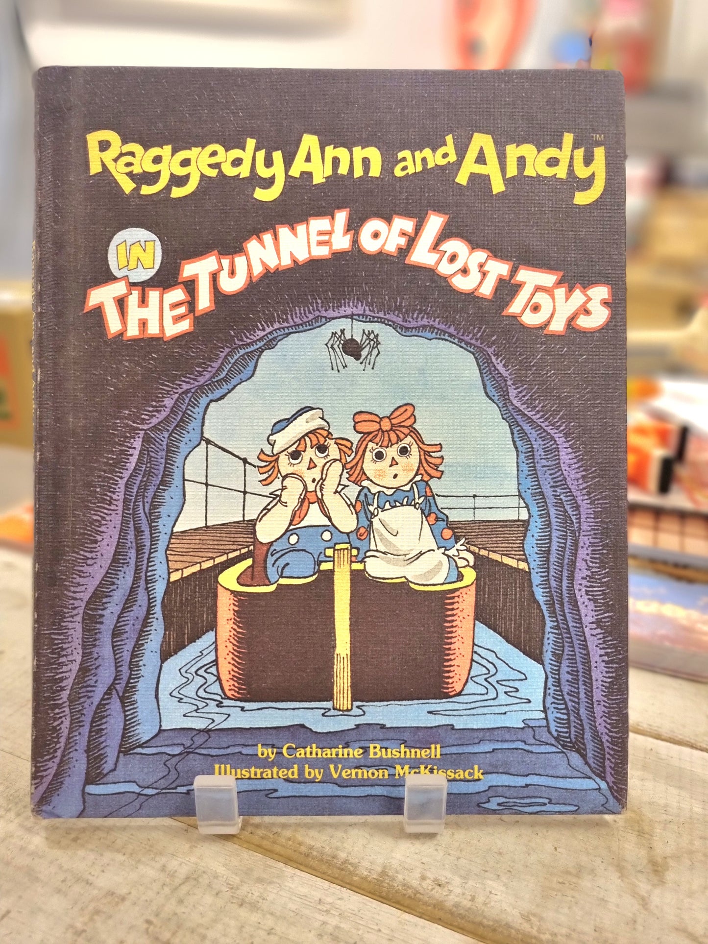 Raggedy Ann & Andy - The Tunnel of Lost Toys (anglais)