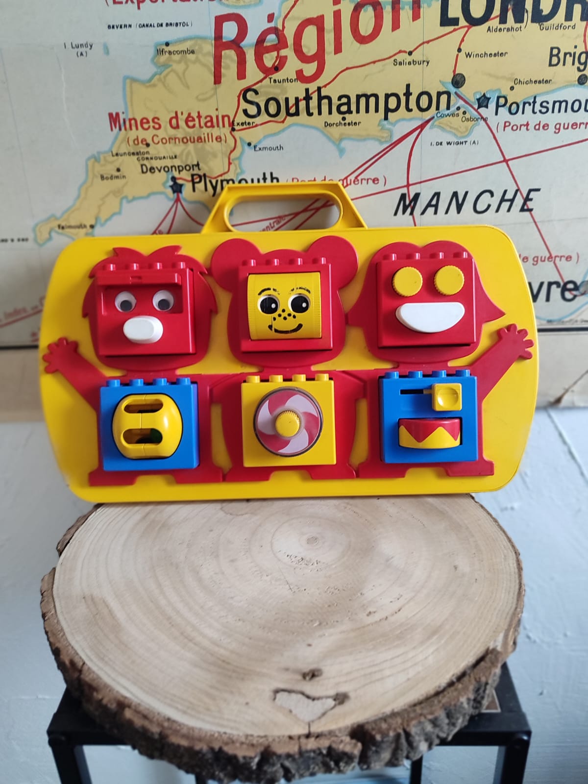 tableau d'activités Duplo