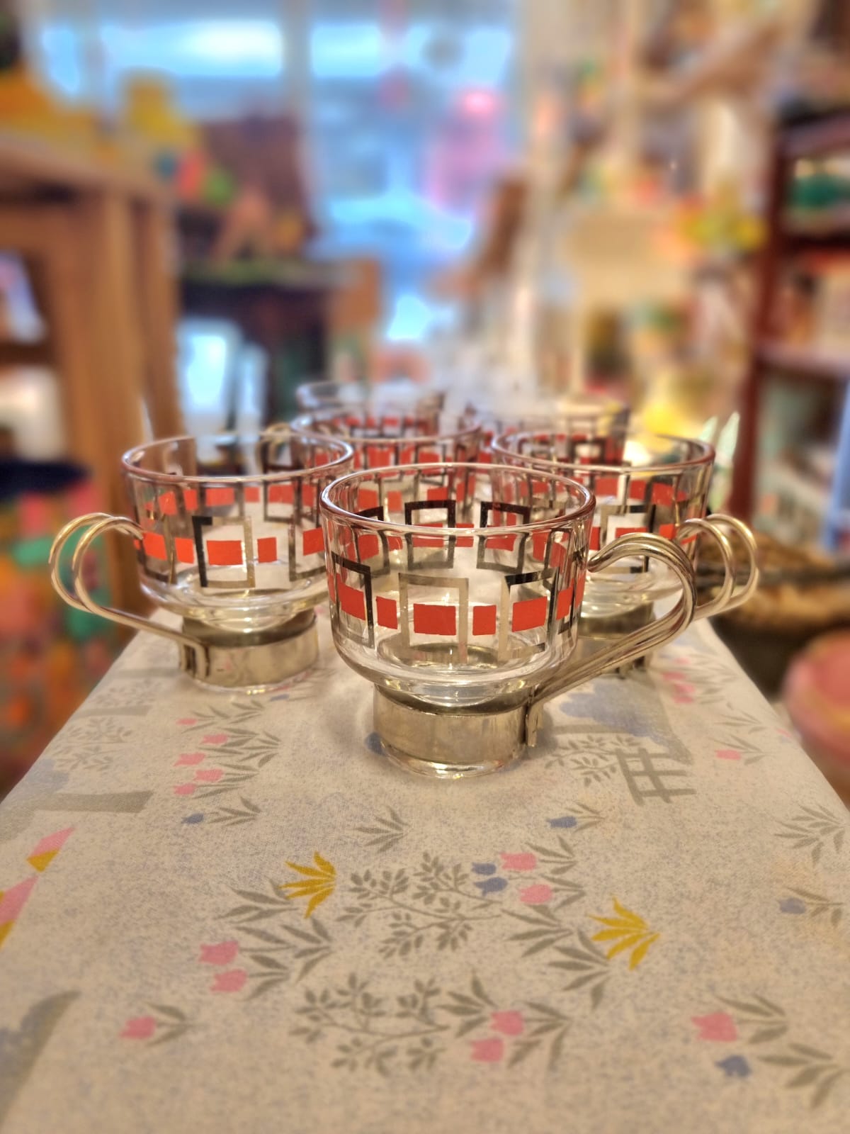 Tasses à expresso années 60